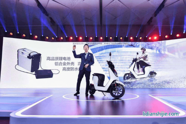 Honda發布中國首款鋰電池電動摩托車V-GO Honda發布中國首款鋰電池電動摩托車V-GO
