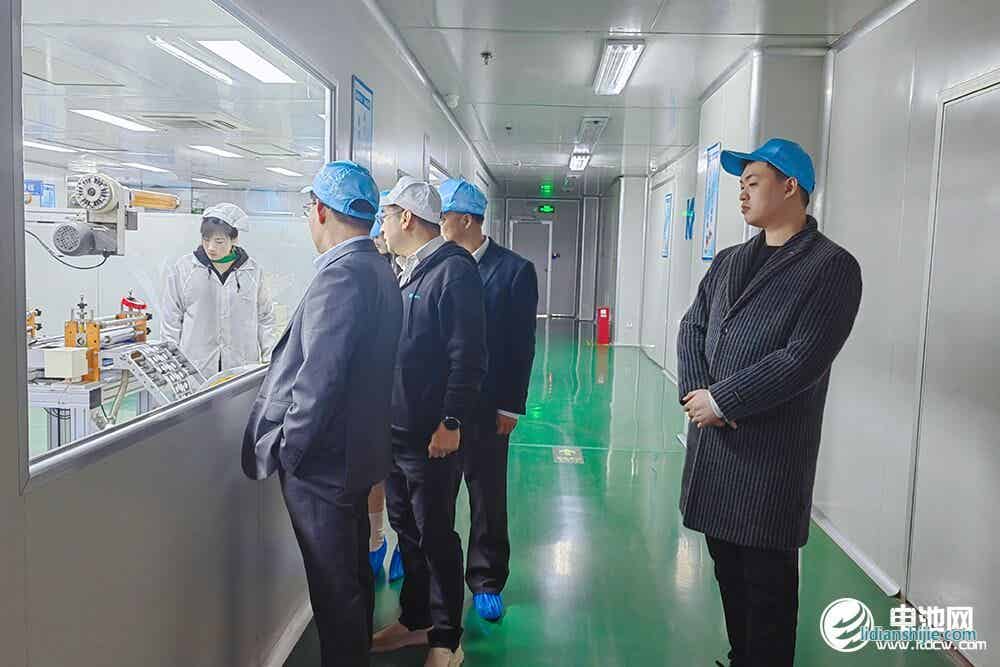 中國電池新能源產業(yè)鏈調研團一行參觀考察可川科技